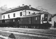 11 gen 1925 - treno in stazione - cliccare per ingrandire